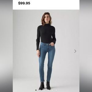 Levi’s 311 Shaping Skinny W26x30